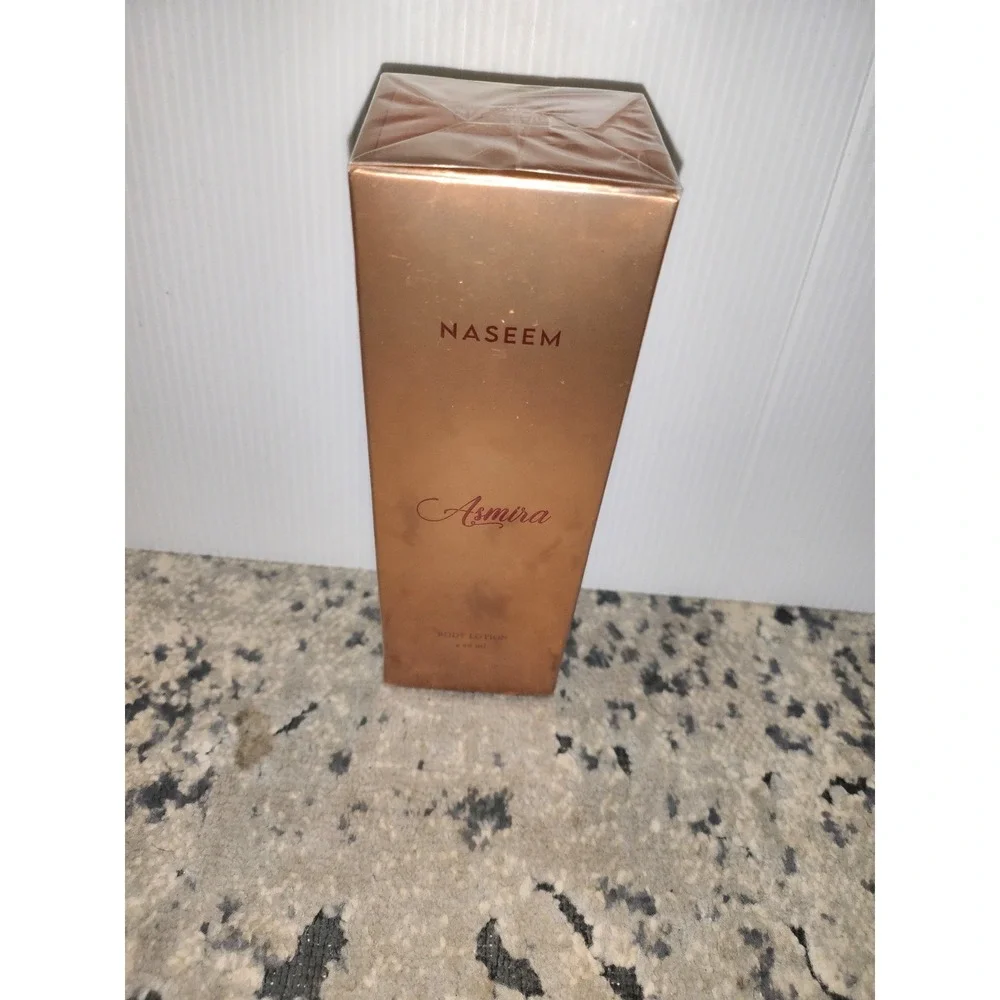 I.C.O.N. India Hair-Yurvedics Conditioner 8.5oz & Naseem Asmira Body Lotion 45ml